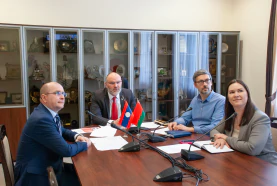 Встреча заместителя председателя БелТПП Д.Мелешкина с заместителем председателя Лаосской ТПП В.Сидтхикуном