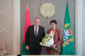 Знак адрознення БелГПП «За заслугі» ўручаны генеральнаму дырэктару Гомельскага аддзялення БелГПП М.Філонавай