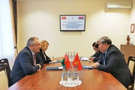 Встреча председателя БелТПП М.Мятликова с Чрезвычайным и Полномочным Послом Кыргызстана Э.Ибраимовым