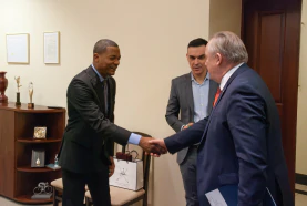 Встреча председателя БелТПП М.Мятликова с Чрезвычайным и Полномочным Послом Омана Х.Аль-Тувайхом