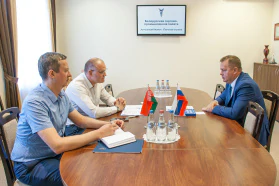 Сустрэча намесніка старшыні БелГПП Д.Мялешкіна з прэзідэнтам ГПП Томскай вобласці М.Костаравым