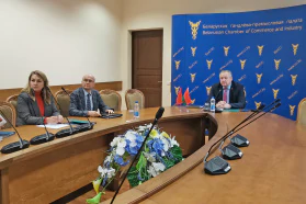 Удзел старшыні БелГПП М.Мятлікава ў адкрыцці пятай Кітайскай міжнароднай выставы імпарту ў Шанхаі