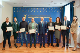 Вручение свидетельств компаниям — новым членам БелТПП