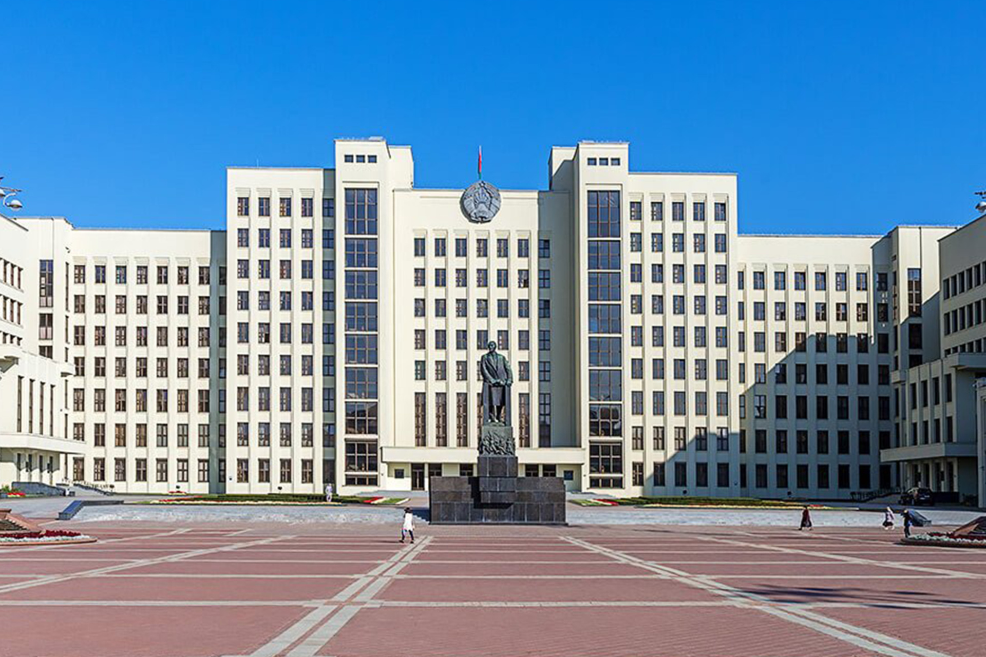 Прэм'ер-міністр Рэспублікі Беларусь Р.Галоўчанка накіраваў прывітанне калектыву і членам Беларускай гандлёва-прамысловай палаты з нагоды 70-годдзя БелГПП