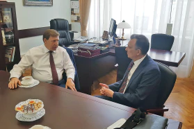 Встречи председателя БелТПП В.Улаховича с вице-президентами ТПП РФ В.Падалко и Д.Курочкиным