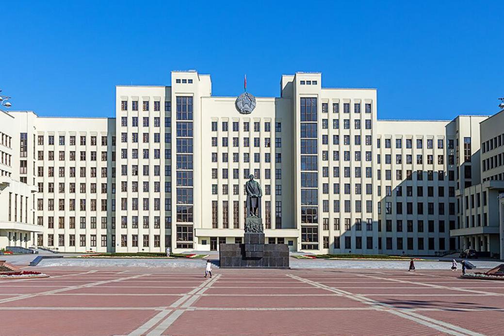 Welcome address by the Prime Minister of the Republic of Belarus H.E. Roman Golovchenko to the staff and members of the Belarusian Chamber of Commerce and Industry on the occasion of the 70th anniversary of the BelCCI Welcome address by the Prime Minister of the Republic of Belarus H.E. Roman Golovchenko to the staff and members of the Belarusian Chamber of Commerce and Industry on the occasion of the 70th anniversary of the BelCCI
