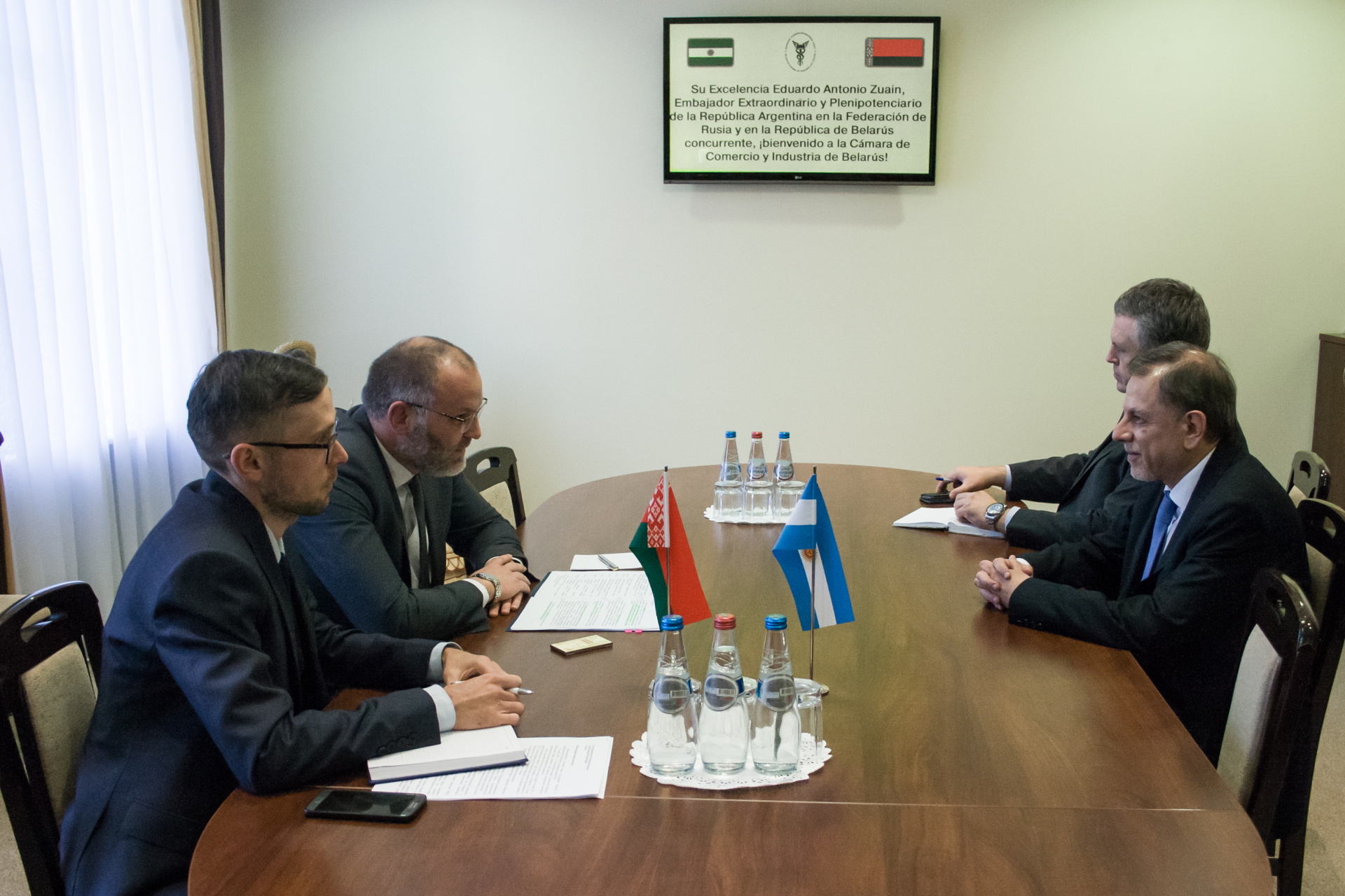 Встреча заместителя председателя БелТПП Д.Мелешкина с Чрезвычайным и Полномочным Послом Аргентины Э.Зуайном