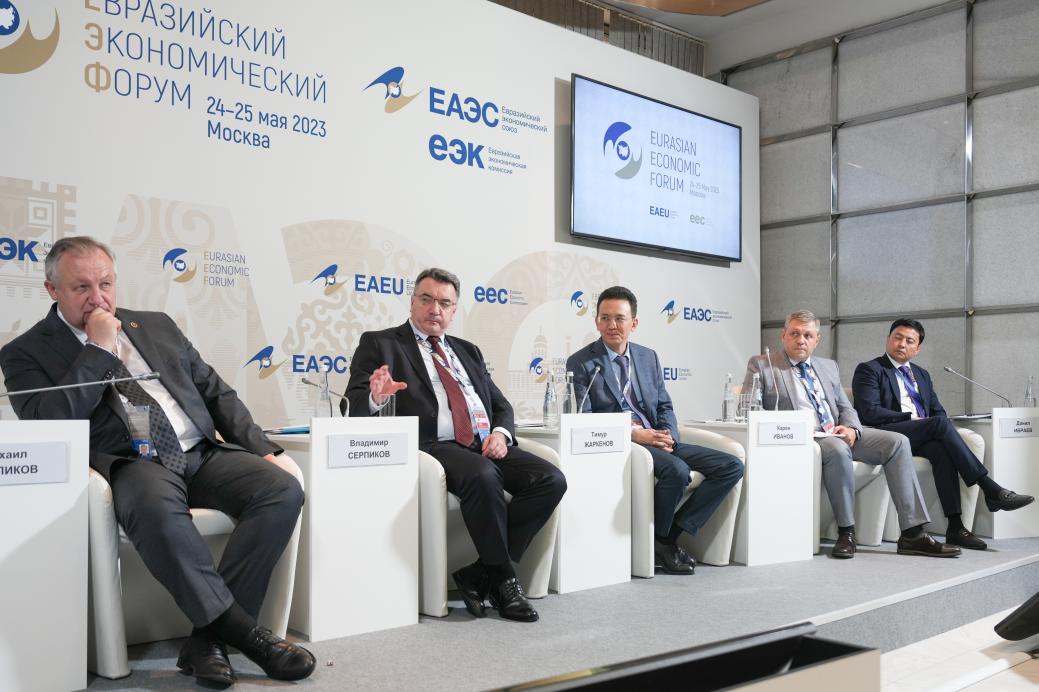 Participation of the Chairman of the BelCCI Mikhael Miatlikov in the Eurasian Economic Forum in Moscow Participation of the Chairman of the BelCCI Mikhael Miatlikov in the Eurasian Economic Forum in Moscow