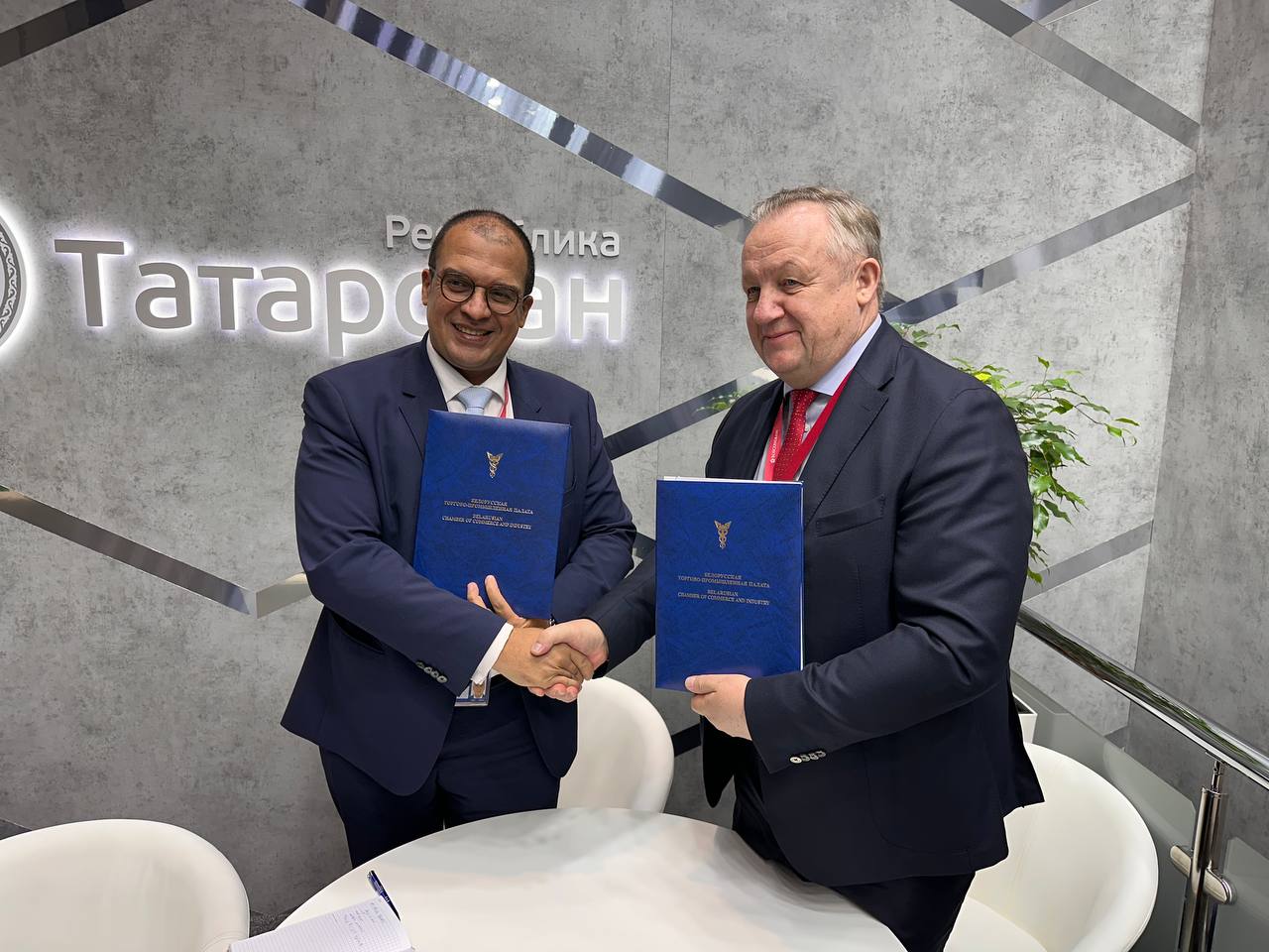 Другі дзень працы дэлегацыі БелГПП на XXVII Пецярбургскім міжнародным эканамічным форуме Другі дзень працы дэлегацыі БелГПП на XXVII Пецярбургскім міжнародным эканамічным форуме