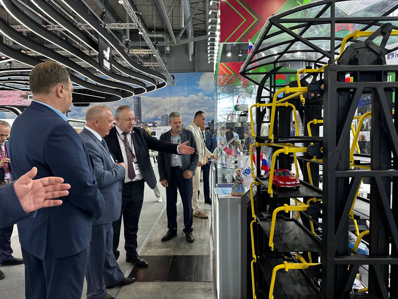 Второй день работы белорусской экспозиции на выставке ИННОПРОМ 2024 в Екатеринбурге Второй день работы белорусской экспозиции на выставке ИННОПРОМ 2024 в Екатеринбурге